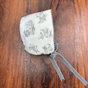 Capota estampado gris
